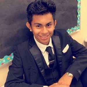 Meet your Posher, Jonathan